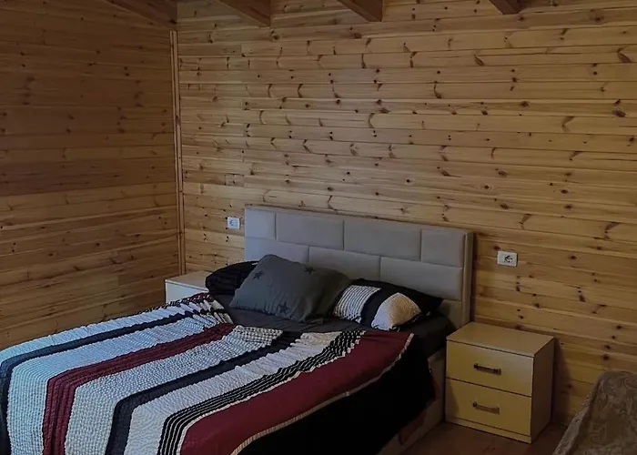 Memcajs Villa *